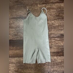ARQ x James Street Co Nico bikesuit, Sage Green